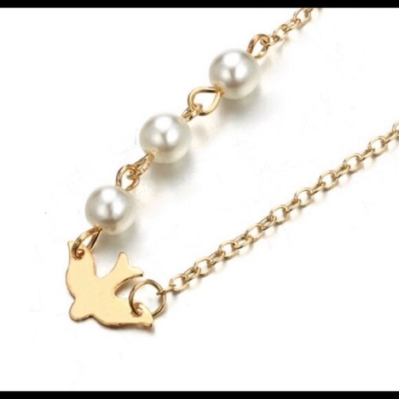 Necklace Dove with Faux pearls Super cute delicate - Picture 3 of 7